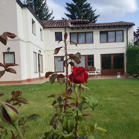 Вилла Casa La Manzanera Бургос Экстерьер фото